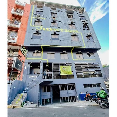 Oyo 866 Junction Hostels Manila Eksteriør billede